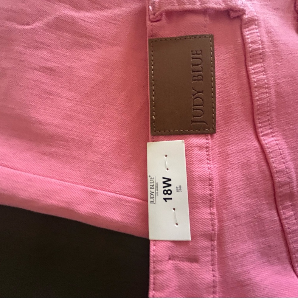 NWT Judy Blue Cropped Wide leg - Picture 5 of 6